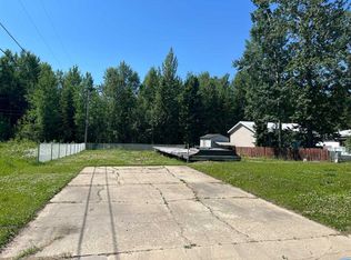 413 2nd Ave, Fox Creek, AB T0H 1P0