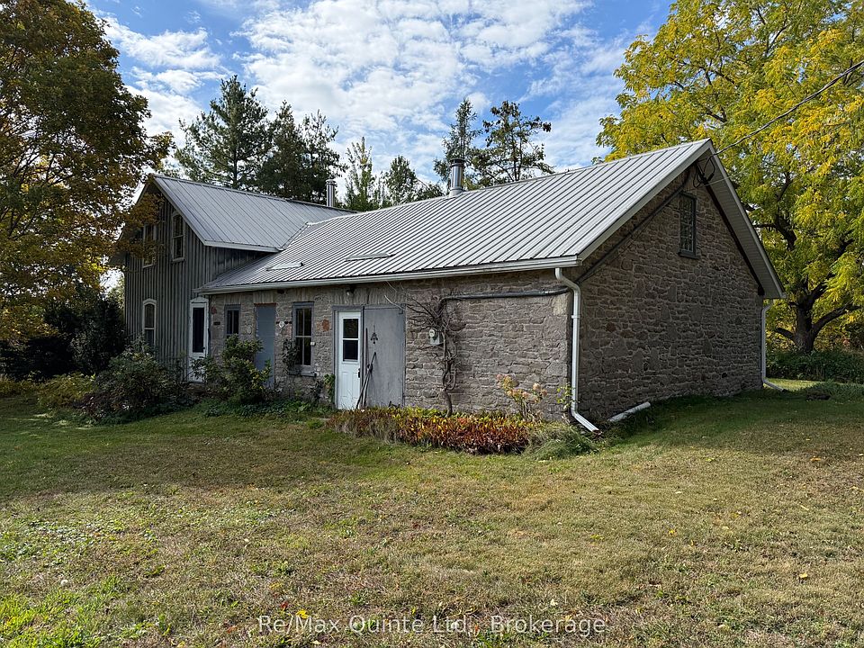 1st image of 1079 Clearview Rd