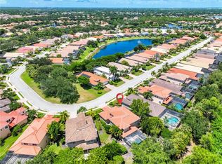 19790 Maddelena CIR, ESTERO, FL 33967