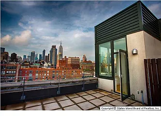 Sold by Thomas Gugliucci Real Estate
