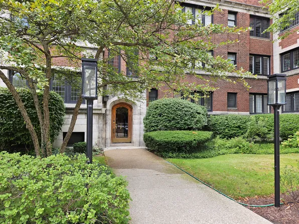 5656 S Dorchester Ave APT 1, Chicago, IL 60637