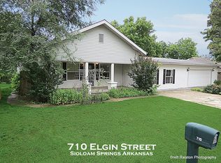 710 W Elgin St, Siloam Springs, AR 72761