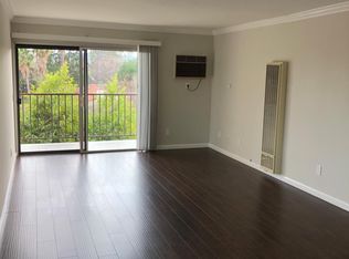 5711 Camellia Ave APT 202, North Hollywood, CA 91601