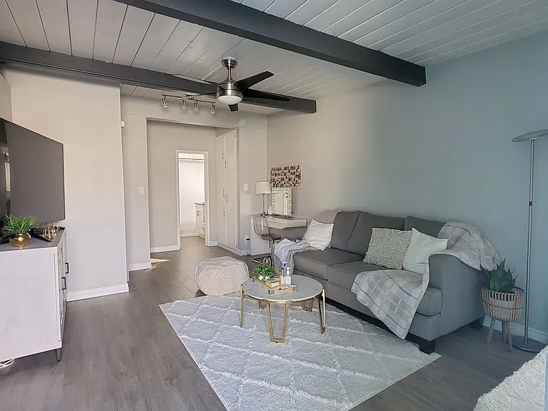 4533 Contour Blvd. — Photo 24