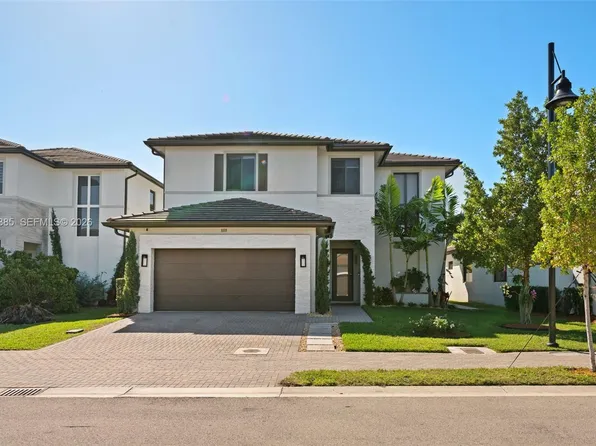 8118 NW 46th Ter, Miami, FL 33166