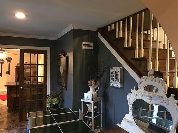 3rd image of 1204 Columbus Ave