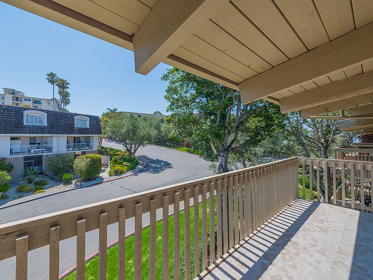 6542 Ocean Crest Dr #B308 — Photo 21