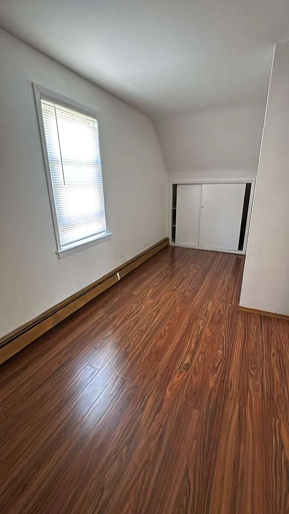 1 bed, $1,816 — Photo 4