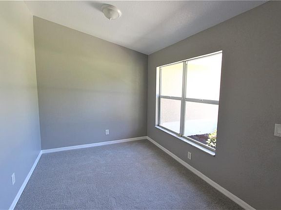 3rd image of 5008 N Cranberry Blvd