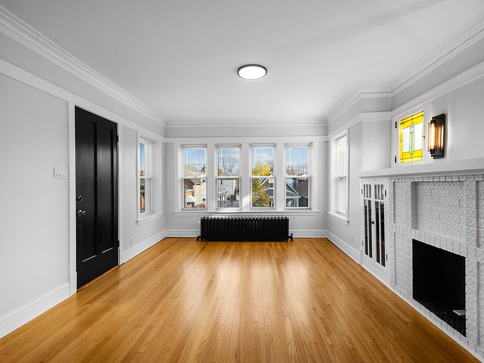 1st image of 1920 N Kildare Ave #1