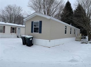 63 Brookside Estates Dr, Jamestown, NY