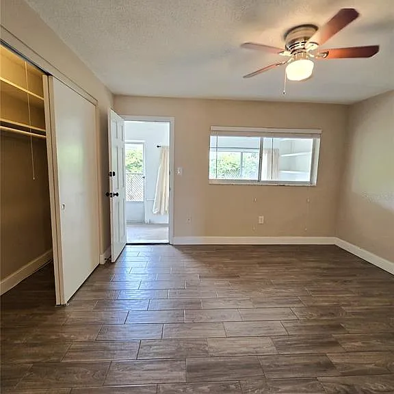 2366 Shelley St #6 — Photo 17