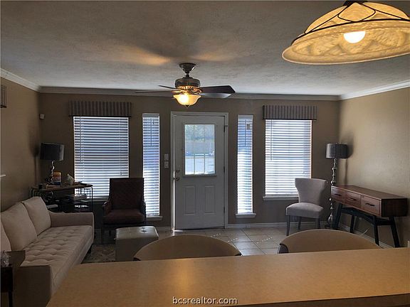 4th image of 705 Chalet Ct