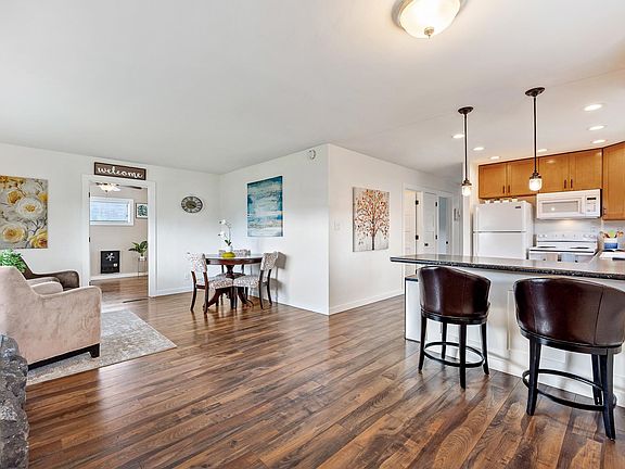 5th image of 2401 Camden St