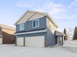 1910 Buffalo Run Rd, Buffalo, MN 55313