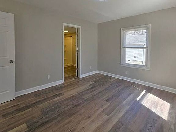 2nd image of 1319 Ware Ave