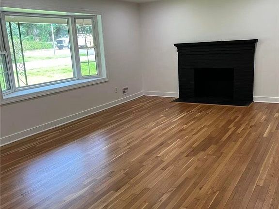 4th image of 1500 Buford Rd