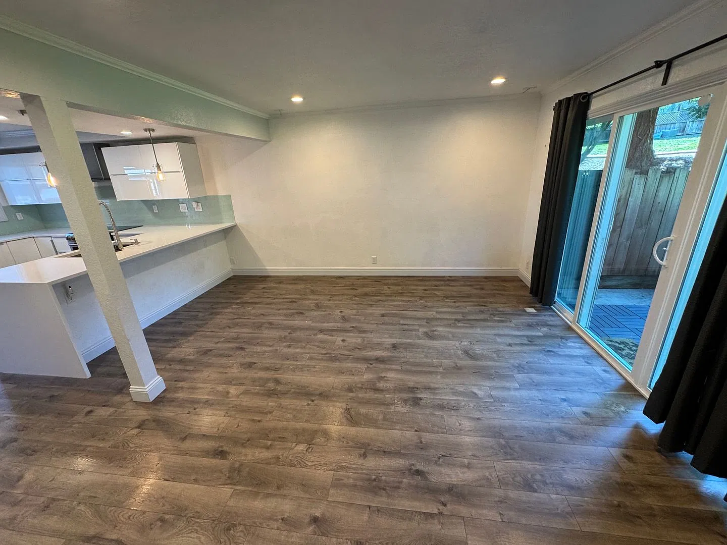 Danville Townhouse 2 bed / 1.5 bath - Near downtown, small dogs OK — Photo 3