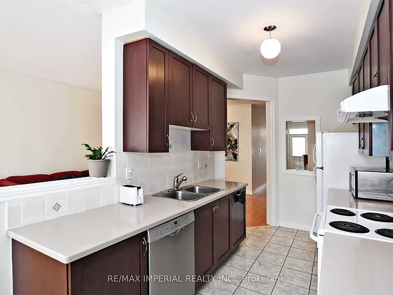 8 Townwood Dr #34 — Photo 6