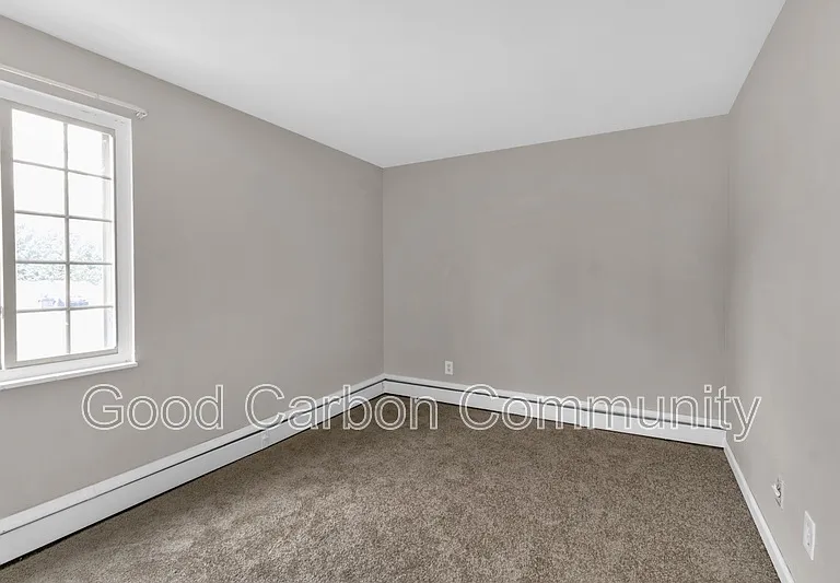313 Beattie Ave #1 — Photo 5