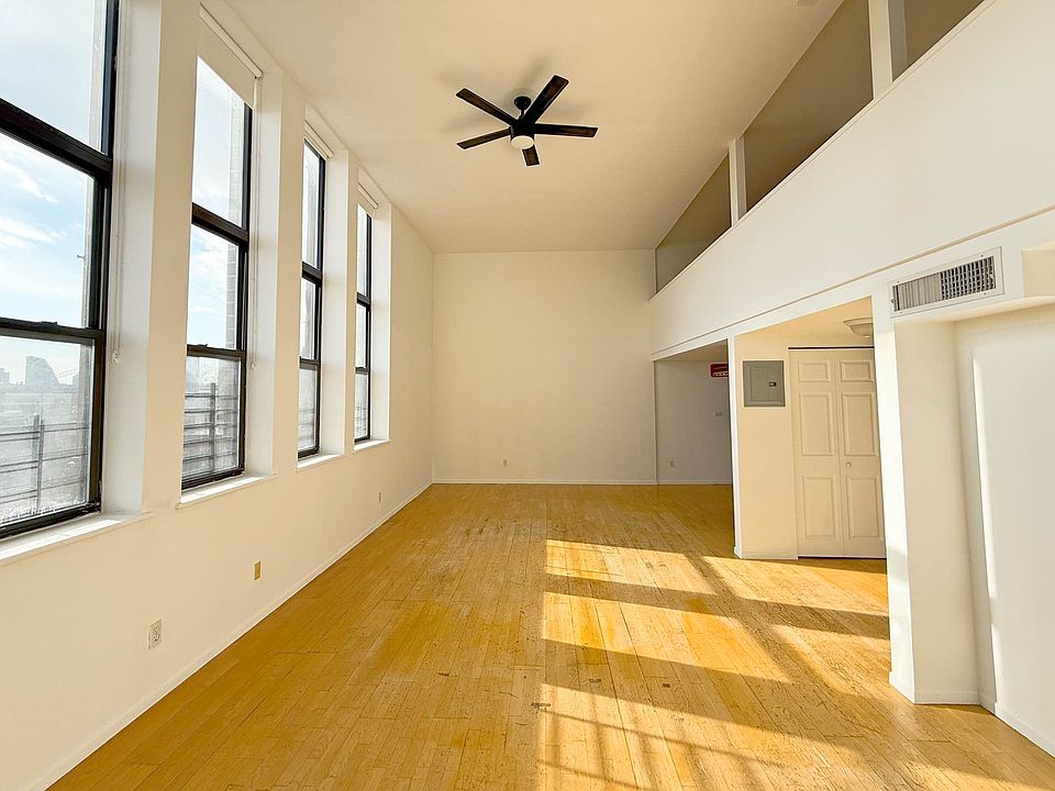 1st image of 371 Madison St APT 512