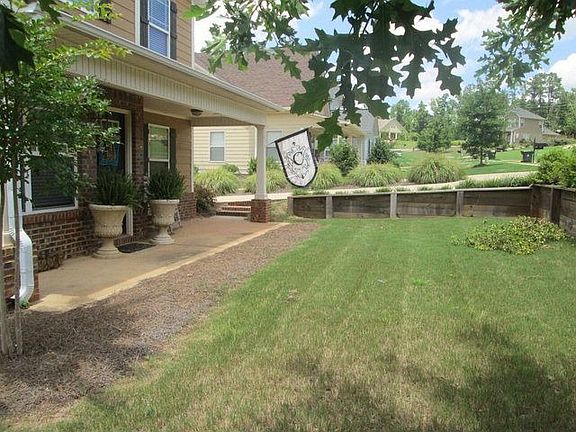 5th image of 765 Hunter Ct