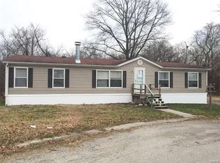 17122 Pawnee Dr, Jerseyville, IL 62052