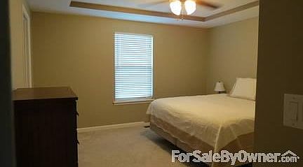 Master Bedroom
						:
						Main Level