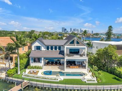386 26th Ave SE, Saint Petersburg, FL, 33705