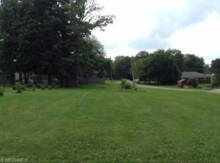 326 Princeton Ave, Hubbard, OH 44425