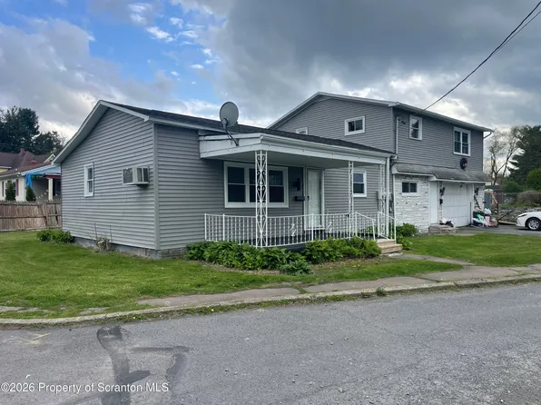 238 George St, Moosic, PA 18507