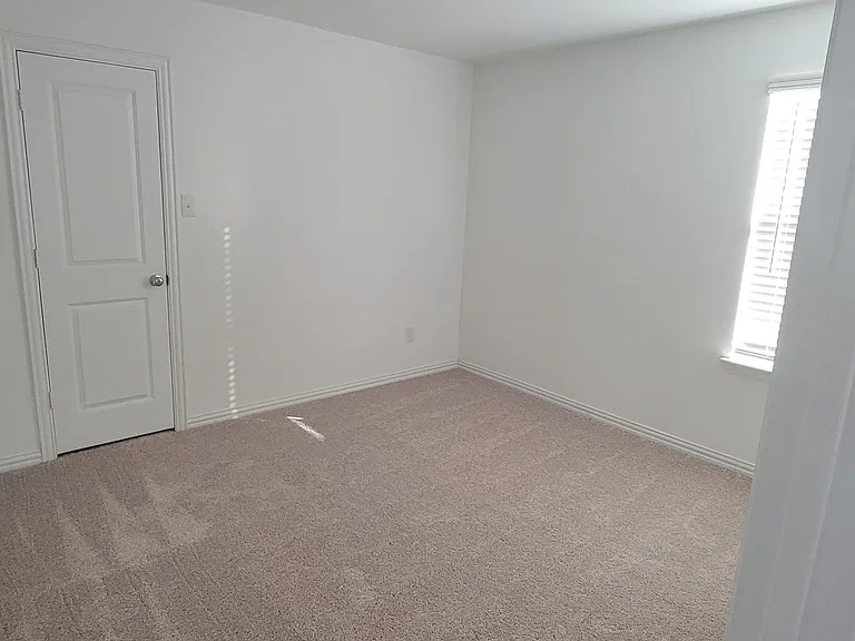 9901 Diamondhead Dr — Photo 25