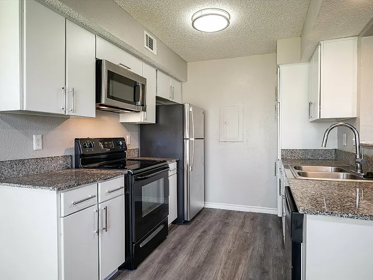 Kitchen Kitchen