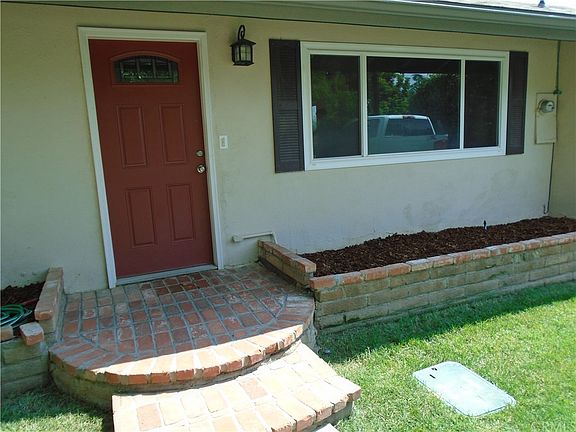 2nd image of 35339 Sierra Vista St