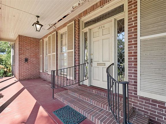 5th image of 1806 Lindale Rd