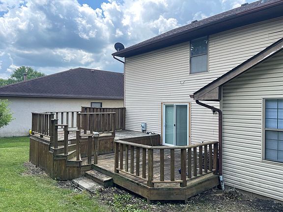 3rd image of 7714-7716 Donwick Dr