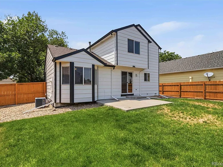12536 Elm Ln — Photo 24