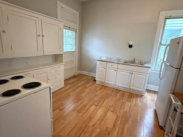 254 Pennsylvania Ave #254 — Photo 6