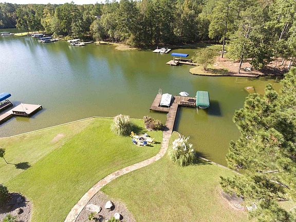 5th image of 1671 White Oak Dr