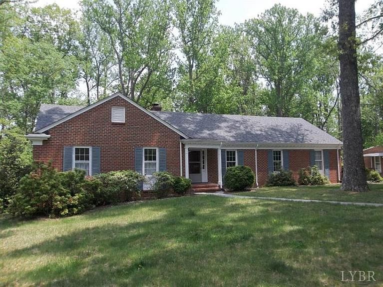 1st image of 2913 Sedgewick Dr