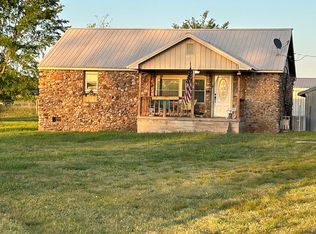 8242 N 530th Rd, Tahlequah, OK 74464