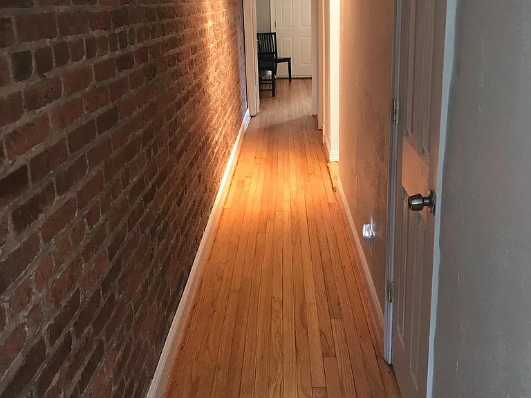 731 13th St NE #1 — Photo 4