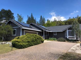 17737 Lake Forest Dr, Penn Valley, CA