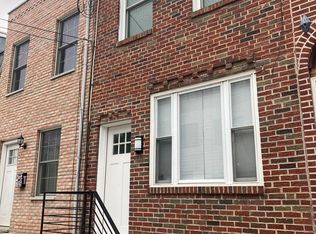 707 Moyer St, Philadelphia, PA