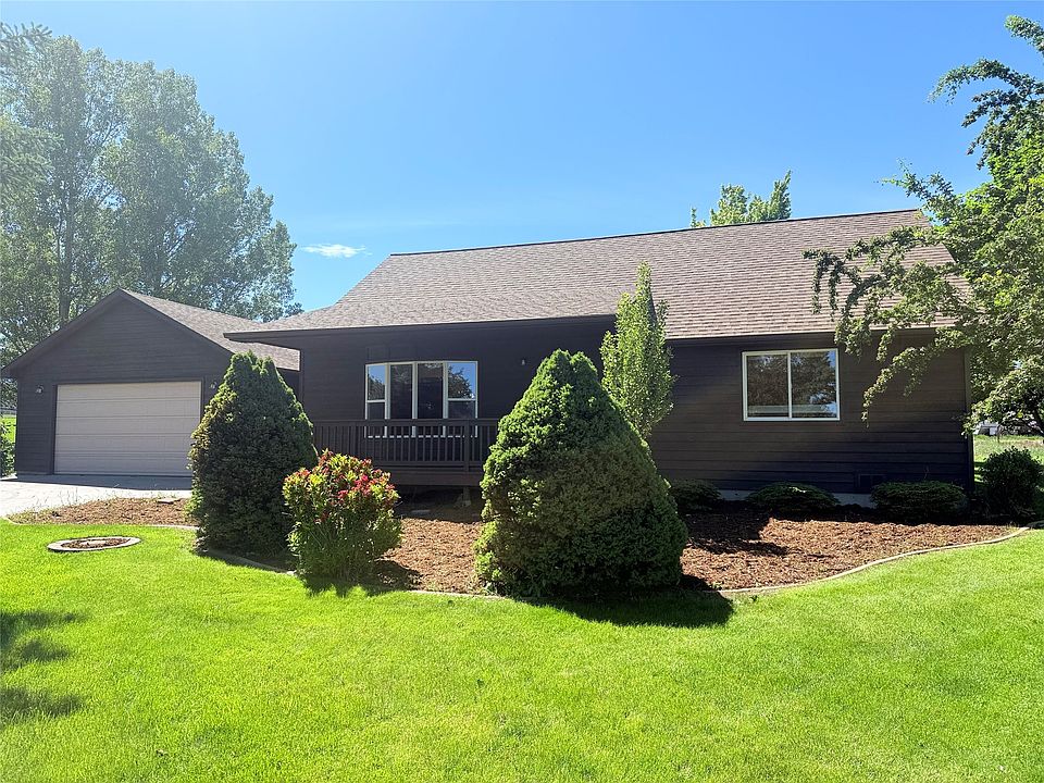 1st image of 451 Powell Way