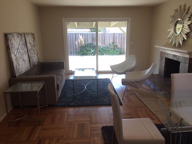 2nd image of 1043 Manzanita Dr
