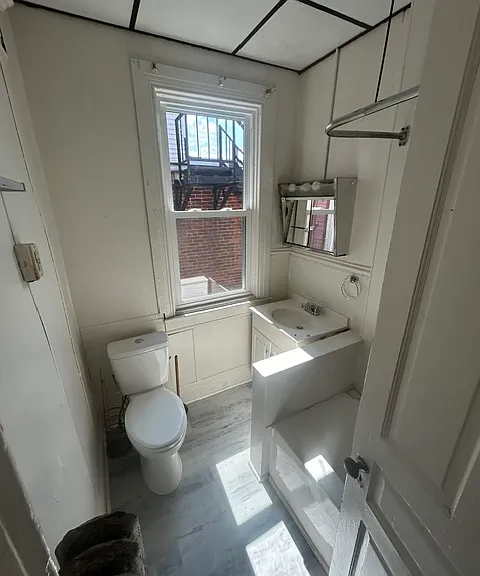 265 W Jackson St — Photo 6