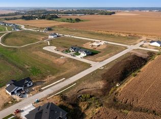 1705 3rd St SW, Mount Vernon, IA 52314