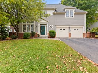 60 Walden Ct, Berlin, CT 06037