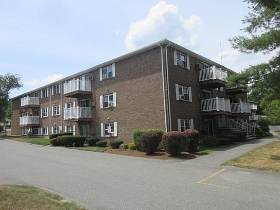 3rd image of 1 Brown Ave APT 30